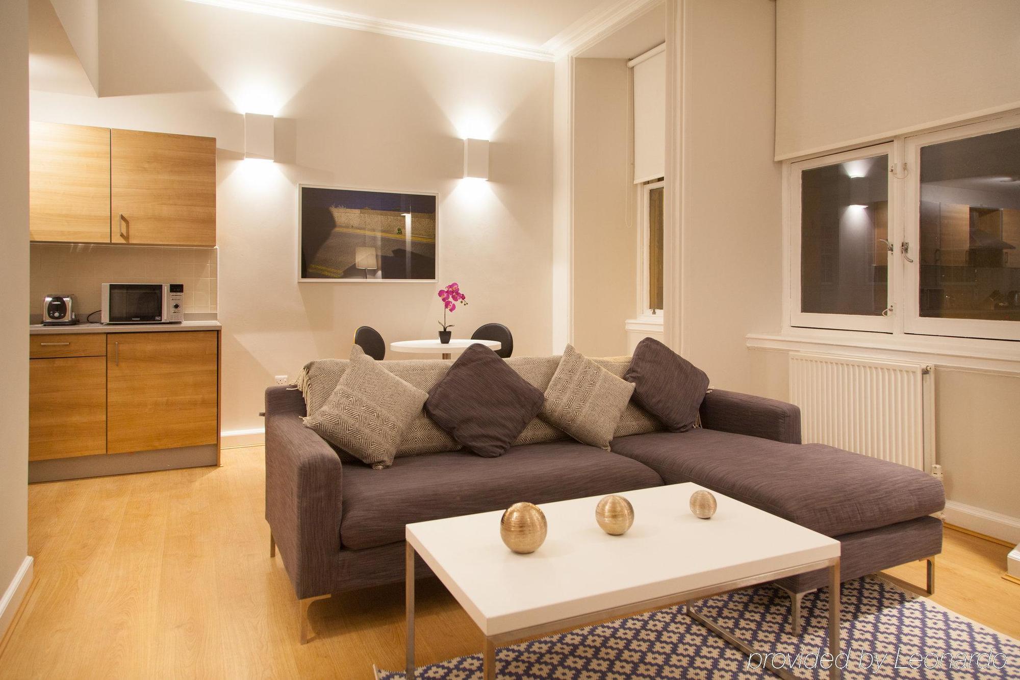 Premier Suites Plus Glasgow Bagian luar foto