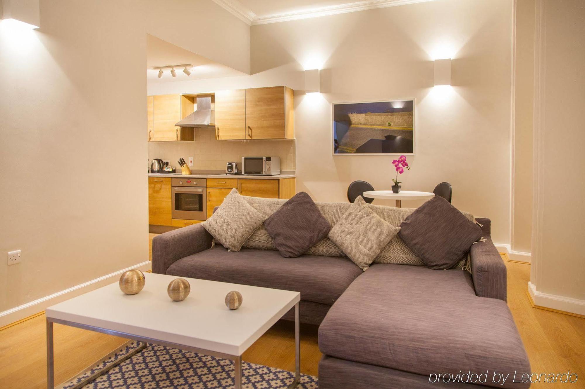 Premier Suites Plus Glasgow Bagian luar foto